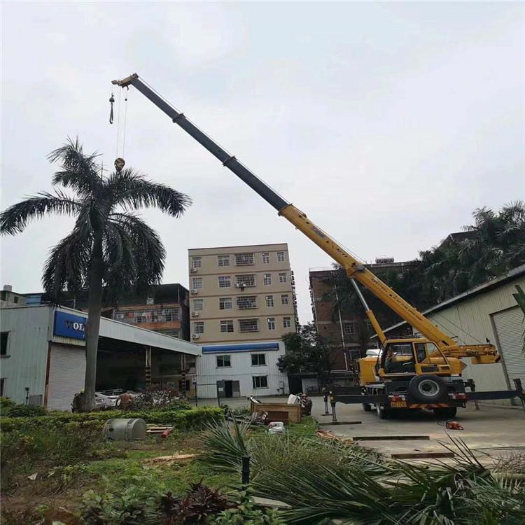 登封12吨吊车出租一天的收费标准是什么